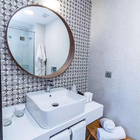 Bex Homes Отель *